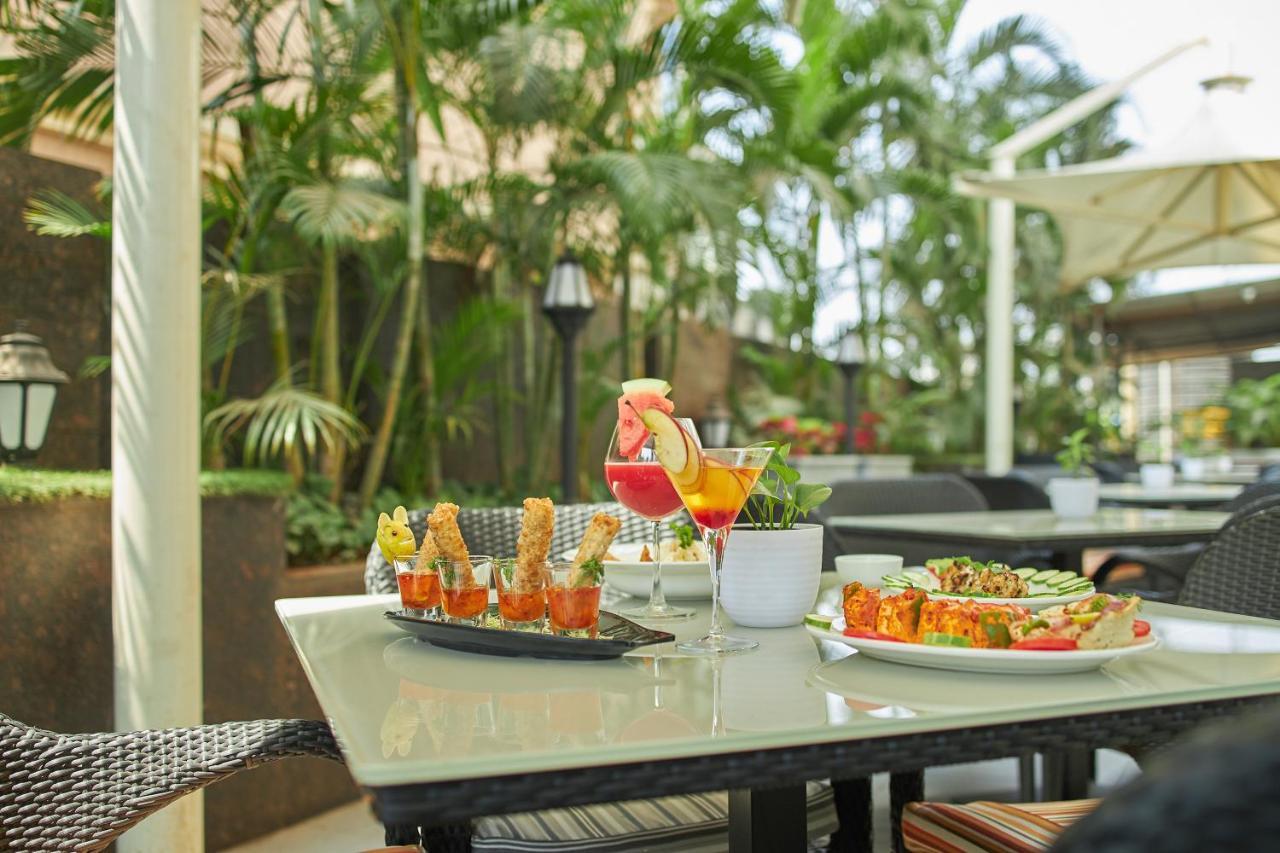 Royal Orchid Central Grazia, Navi Mumbai Exterior foto