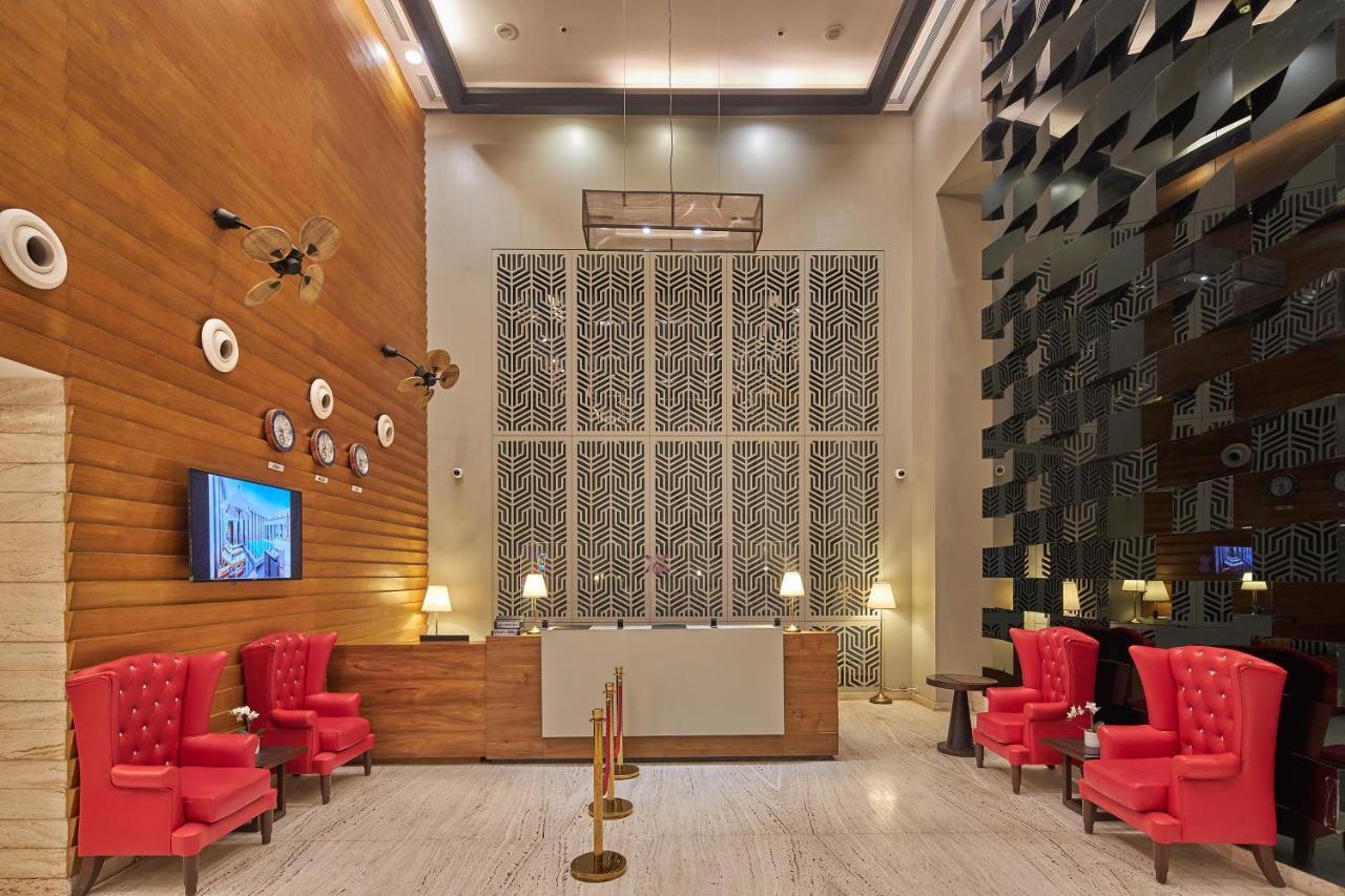 Royal Orchid Central Grazia, Navi Mumbai Exterior foto