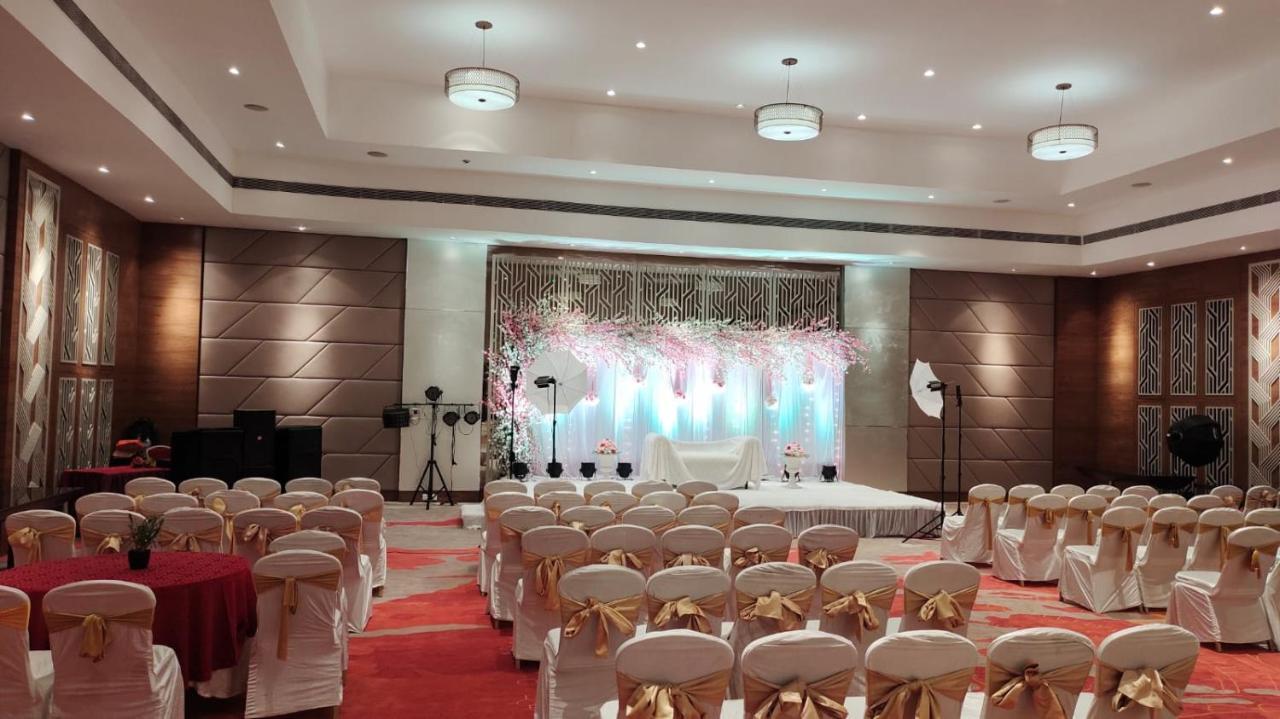 Royal Orchid Central Grazia, Navi Mumbai Exterior foto