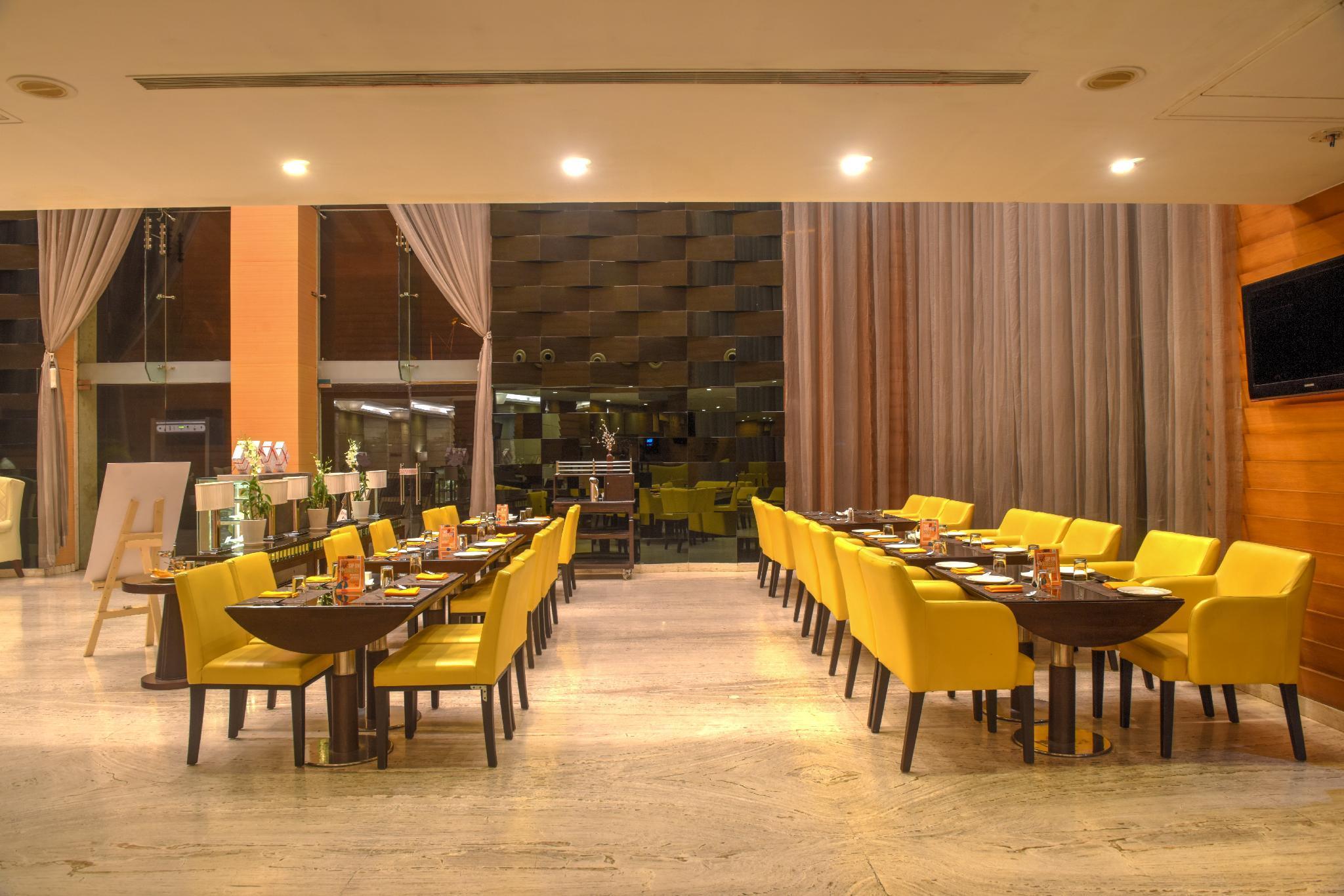 Royal Orchid Central Grazia, Navi Mumbai Exterior foto